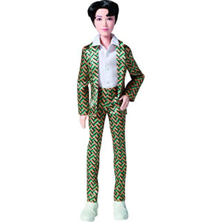 Mattel GKC91 - BTS Idol J-Hope Figur, K Pop Merch Spielzeug zum Sammeln