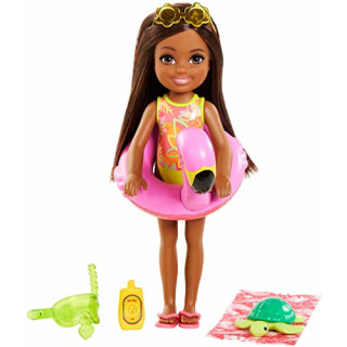 Barbie GRT82 - Barbie und Chelsea „Der verrückte Geburtstag“ Spielset mit Chelsea-Puppe (brünett, ca. 15 cm), Dschungeltier, Schwimmreifen und Zubehör, Geschenk für Kinder von 3 bis 7 Jahren