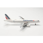 herpa Modellflugzeug Air France Airbus A320 “Tarbes...