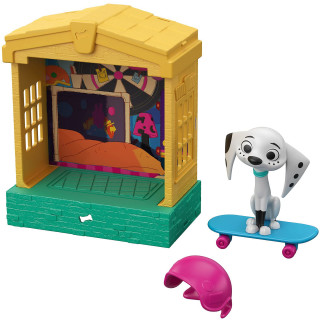 Mattel GBM28 - Disney Das Haus der 101 Dalmatiner Dolly mit Hundehütte Figur, Spielzeug ab 5 Jahren