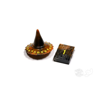 PolyHero Wizard D20 Wizard Hat und D2 Zauberbuch in Smoldering Ember