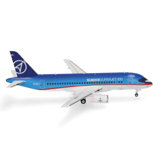 herpa Modellflugzeug Sukhoi Civil Aircraft Superjet 100 – 97001, Miniatur im Maßstab 1:200, Sammlerstück, Modell mit Standfuß, Metall