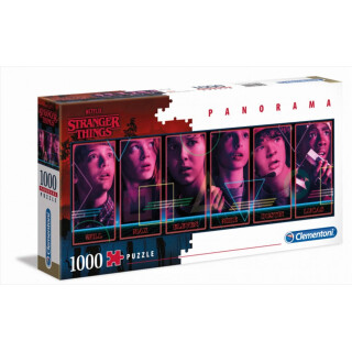 Clementoni 39548 Panorama Stranger Things – Puzzle 1000 Teile ab 9 Jahren, Erwachsenenpuzzle mit Panoramabild, Geschicklichkeitsspiel für die ganze Familie, ideal als Wandbild