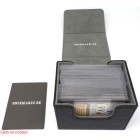 Docsmagic.de Premium Magnetic Sideflip Box 100 Black + Deck Divider - MTG - PKM - YGO - Kartenbox Schwarz