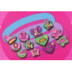 Disney Minnie Mouse Geschenkset 3 Armbänder + 18 Anhänger + 6 Haarklips - Offiziell Lizensiert - 3 Bracelets + 18 Charms + 6 Hair Clips - Gift Bundle